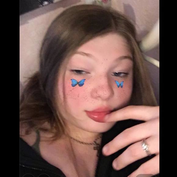 Meet your Posher, Julia - Picture 1 of 1